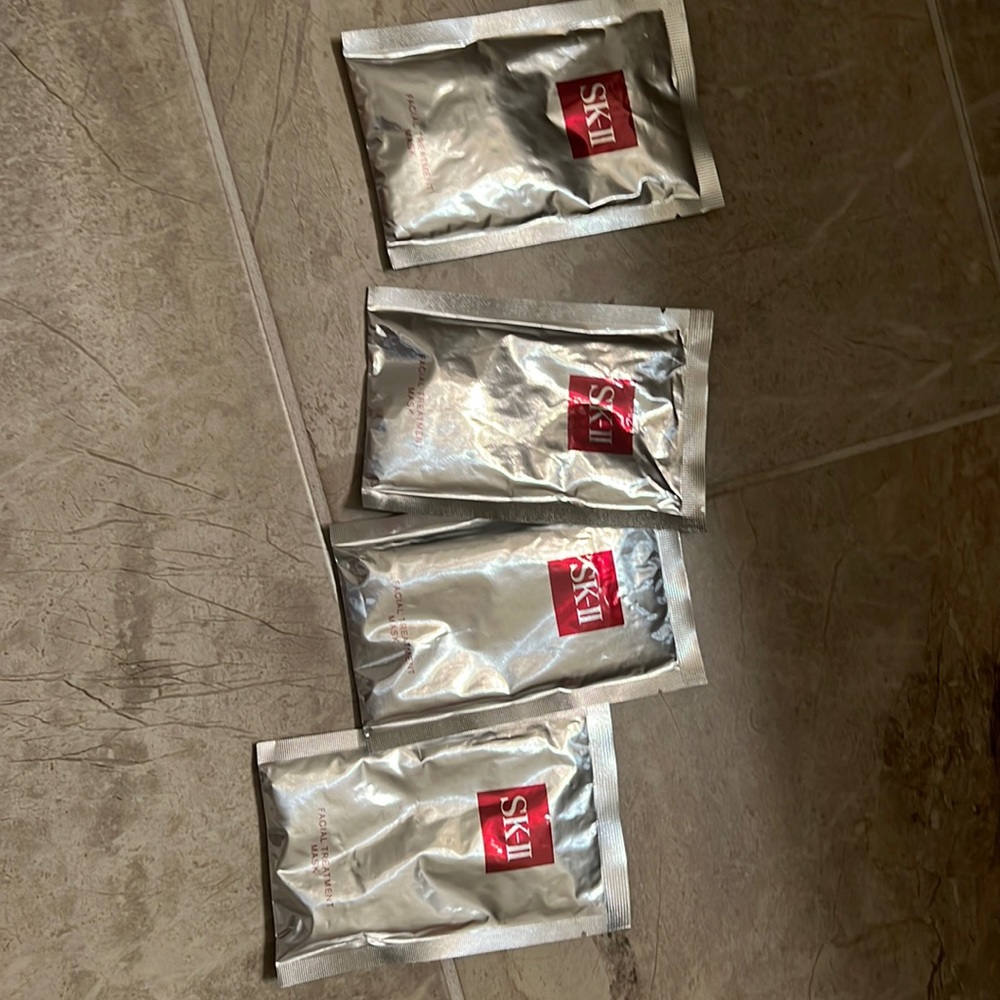 COPY - New SKii facial Treatment mask